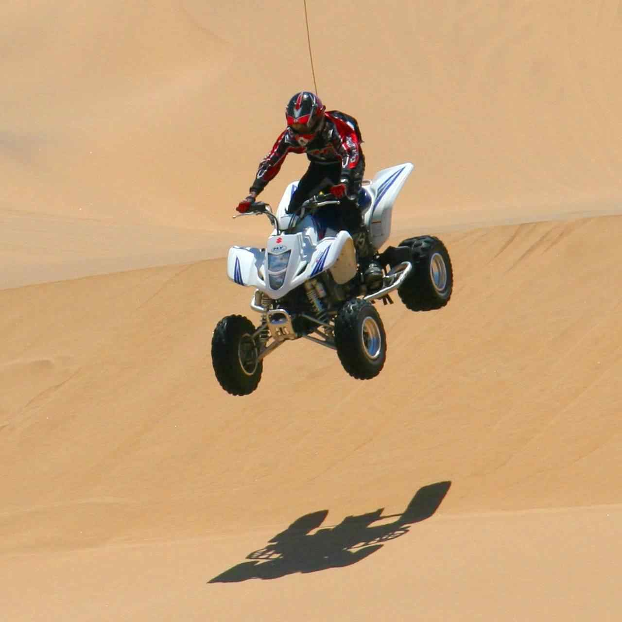 Thrilling Dune Bashing In The Desert Of Dubai
