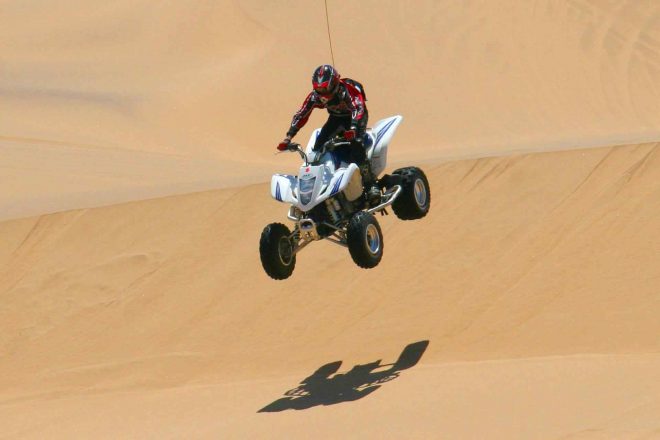 Thrilling Dune Bashing In The Desert Of Dubai